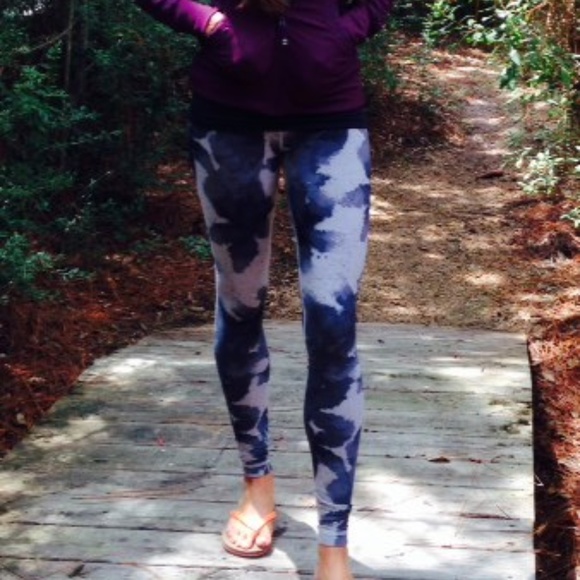 lululemon athletica Pants - Lululemon Wunder Under Floral Platoon